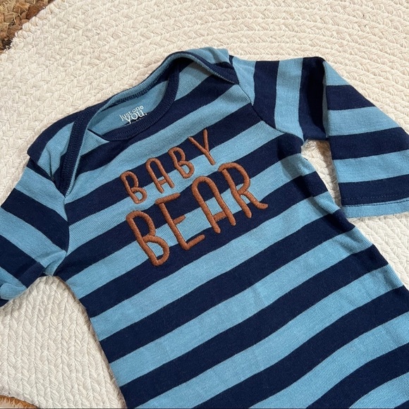 Carter’s Baby Bear Onesie Romper - Picture 2 of 3
